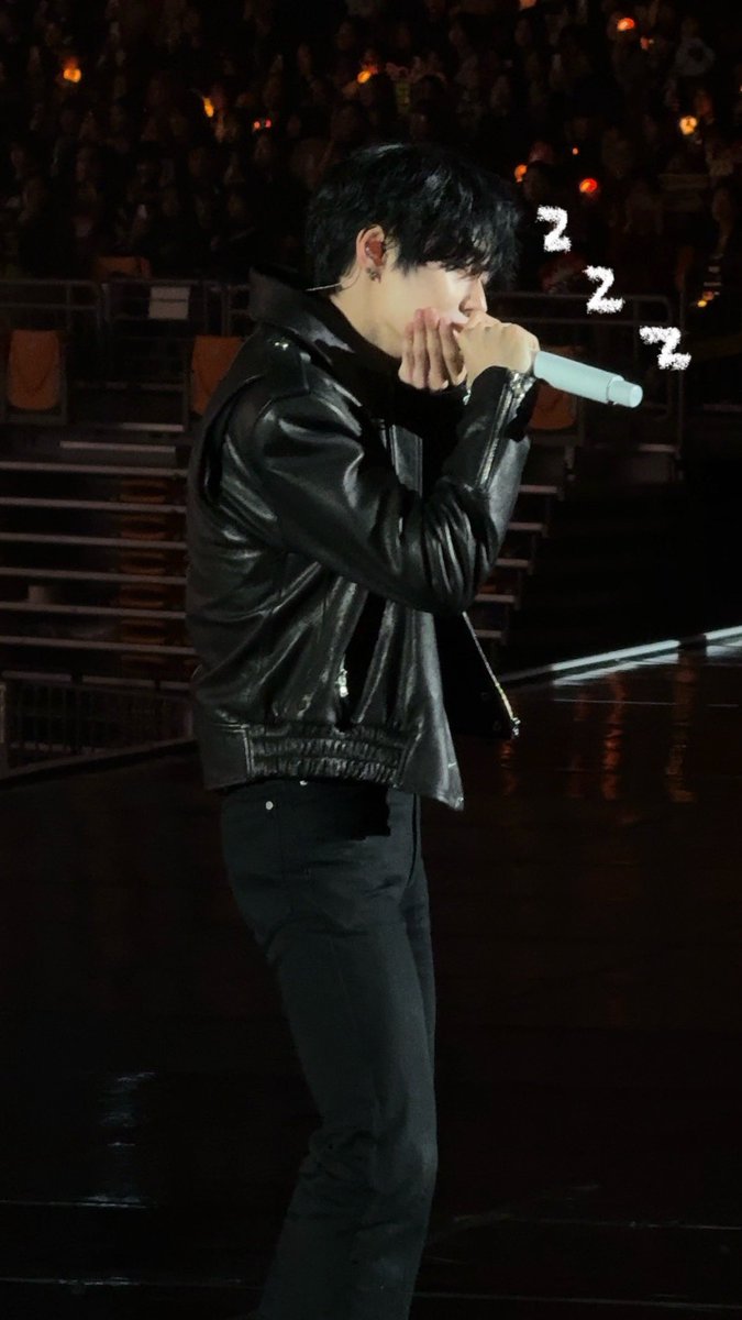 ᶻ 𝗓 𐰁 tweet media