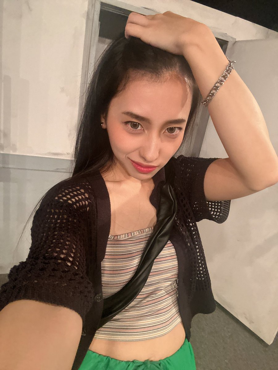 真田うるは tweet media