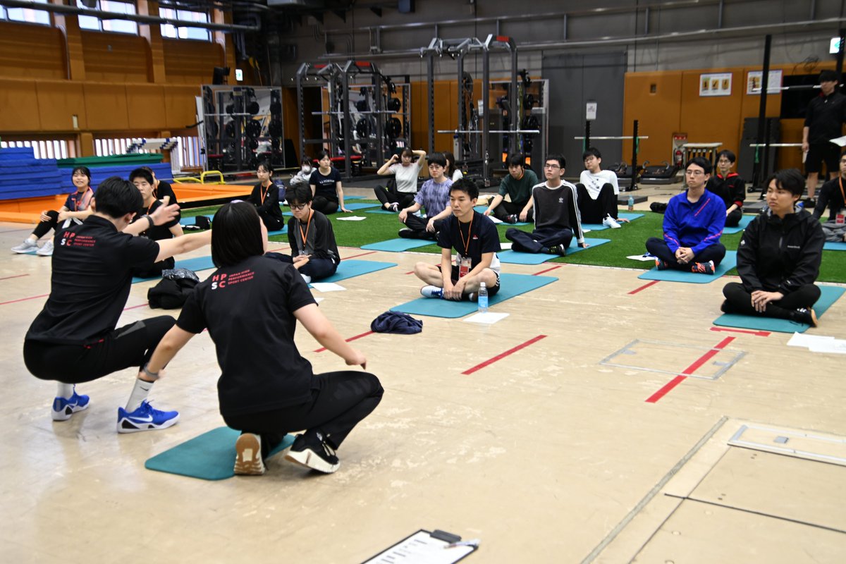 JGOF_IGO's tweet photo. 【全日本囲碁連合 強化合宿】

本日午前、国立スポーツ科学センター（JISS）の「トレーニングジムCORE」でフィジカルトレーニング講習を行いました。

「リラックス効果や身体機能の活性化を目的としたトレーニング・ストレッチング」をテーマに、参加した棋士たちは約2時間の講習に精力的に取り組みました。

午後からは再び強化対局が行われます。

#囲碁 #全日本囲碁連合
#日本棋院 #関西棋院 #日本ペア碁協会