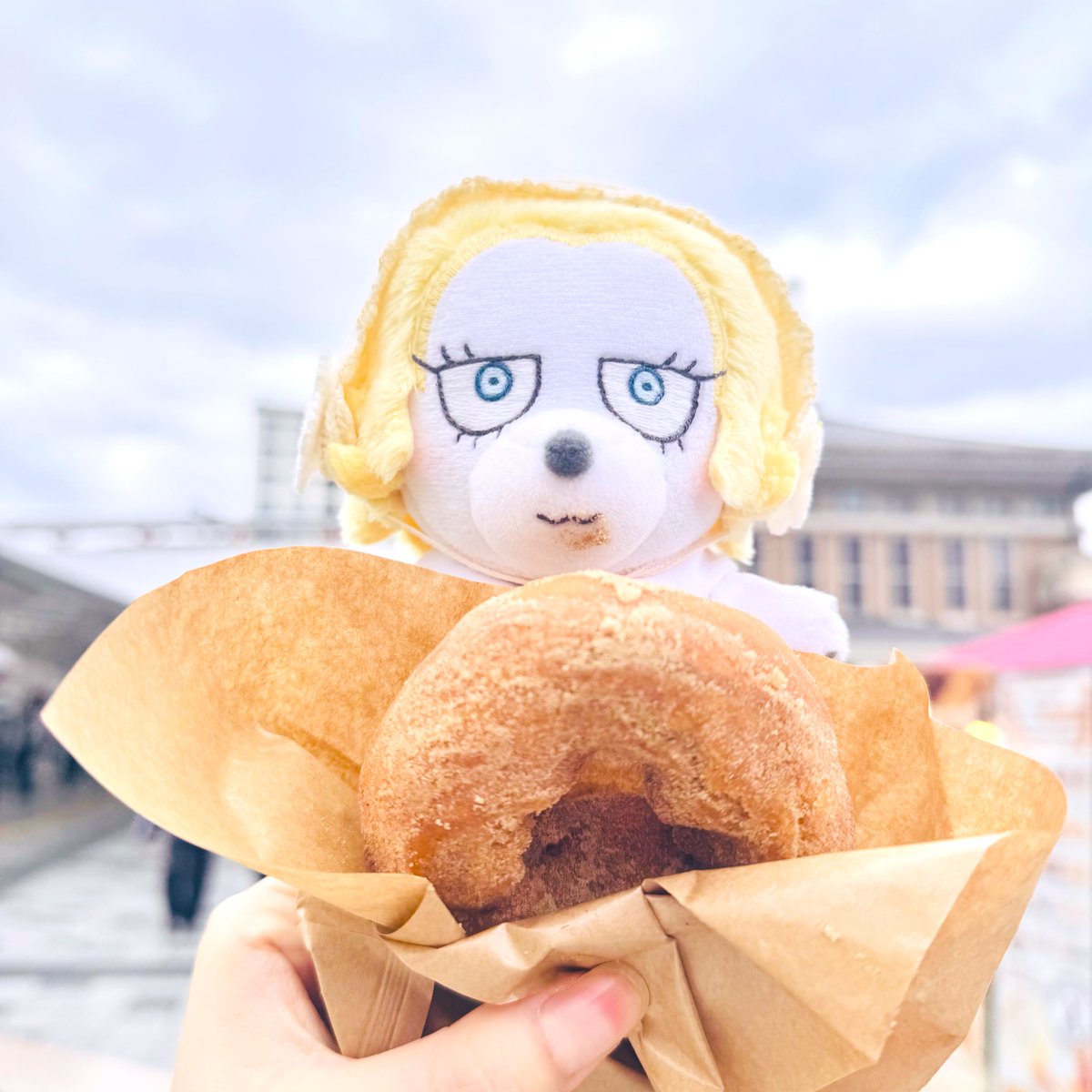 あきやまえみ tweet media