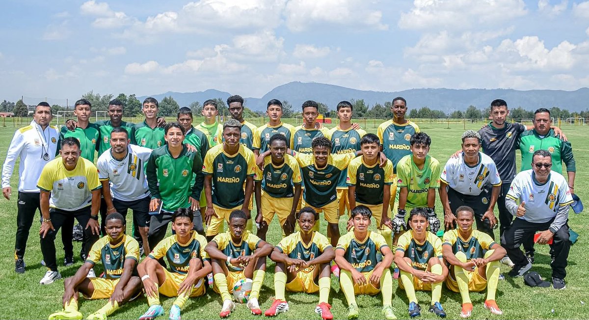 La selección Nariño se despidió con empate 1-1 ante Casanare en el Zonal Sub-15. El equipo dirigido por Carlos Rendón clasificó líder a la semifinal. Las posiciones quedaron así: Nariño (13 puntos), Norte de Santander (10), Casanare (9), Arauca (5), Guaviare (3) y Amazonas (1).
