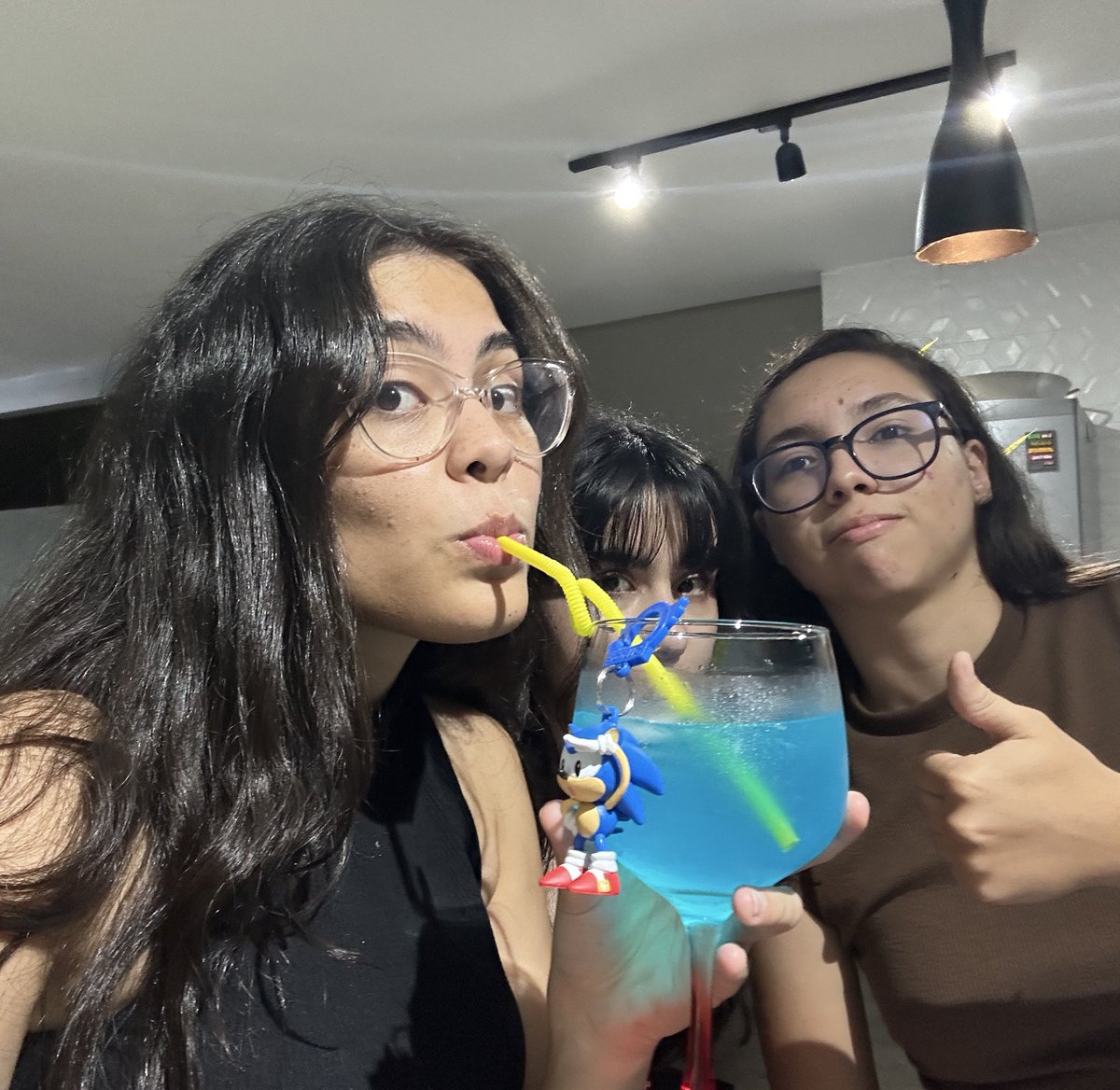 bia🪷 (comms open!!) tweet media