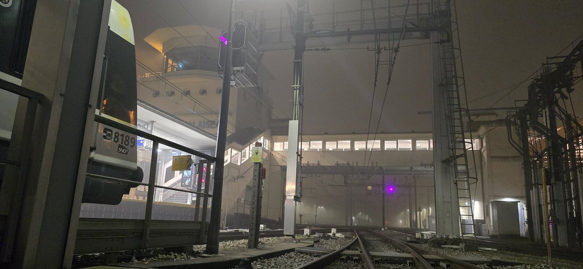 ☆ [J] - RER B ☆ tweet media