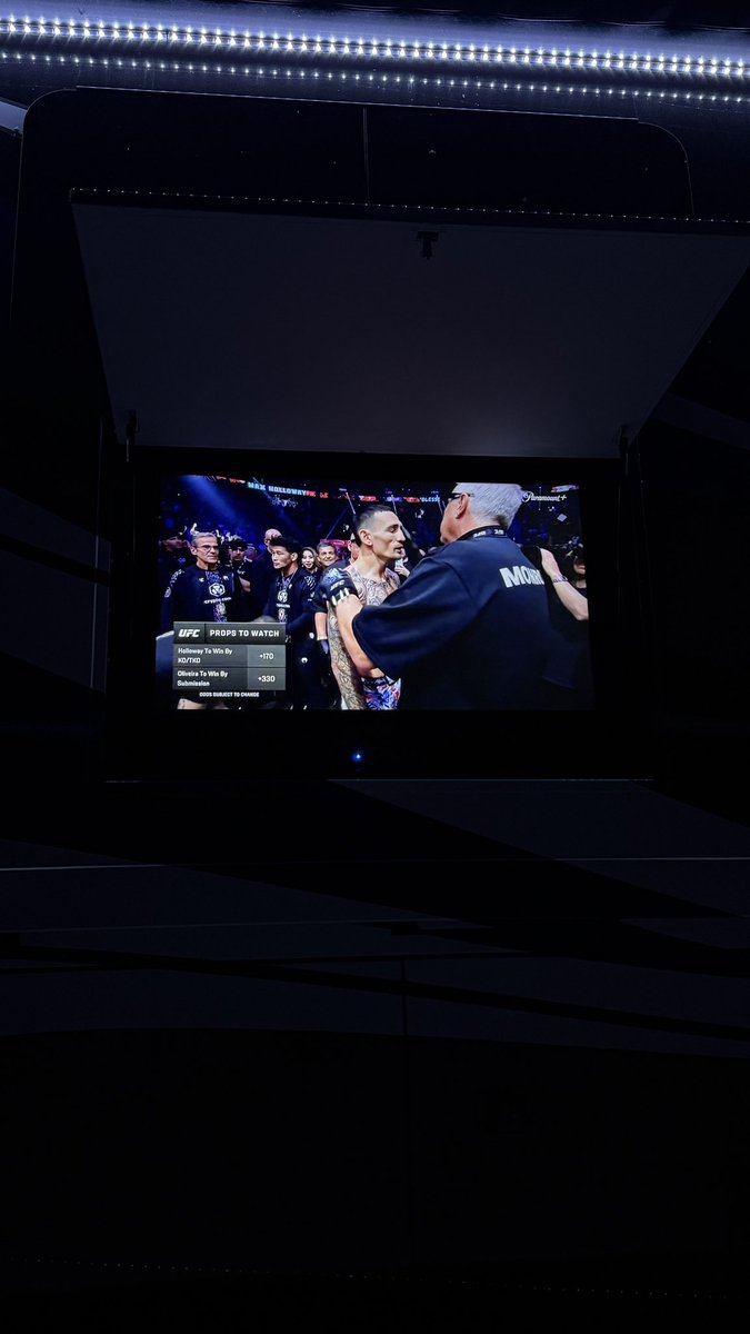 Roman Atwood tweet media