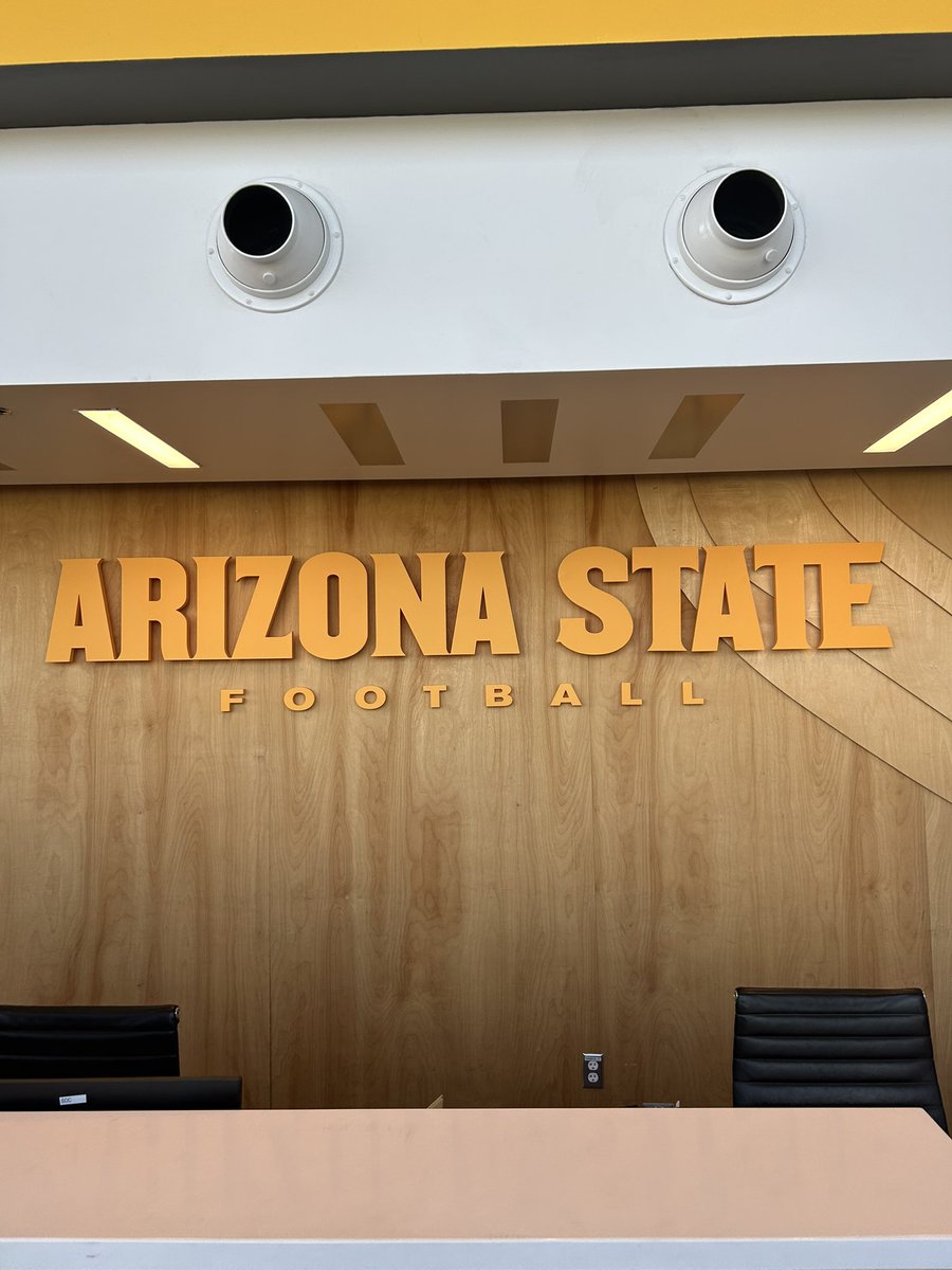 Davis Moon tweet media