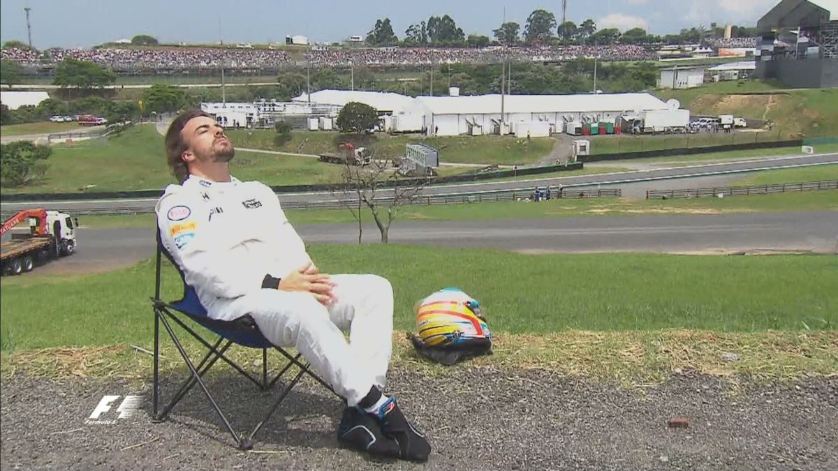 Fernando Alonso for 11 laps before deciding to rejoin the race:
