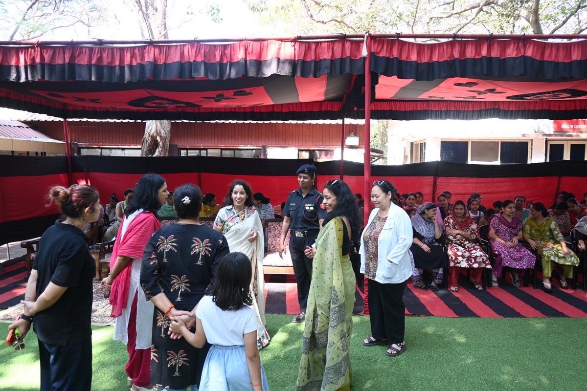IaSouthern's tweet image. #WeCare

On the occasion of International Women’s Day, #AWWA, in collaboration with the Medical Branch, HQ Mumbai, Gujarat &amp;amp; Goa Area, and SHO Mumbai, organised a Women’s Health Camp at Section Hospital (SH), #Colaba, #Mumbai.

The camp was inaugurated by Mrs Shalini Kushwah,