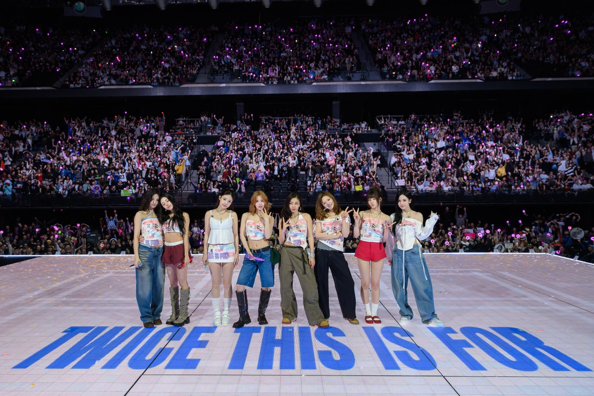 TWICE <THIS IS FOR> WORLD TOUR IN HAMILTON

Thank you, HAMILTON 💙

#TWICE #트와이스 #THISISFOR
#TWICE_THISISFOR_WORLD_TOUR
#TWICE_THISISFOR_WORLD_TOUR_IN_HAMILTON