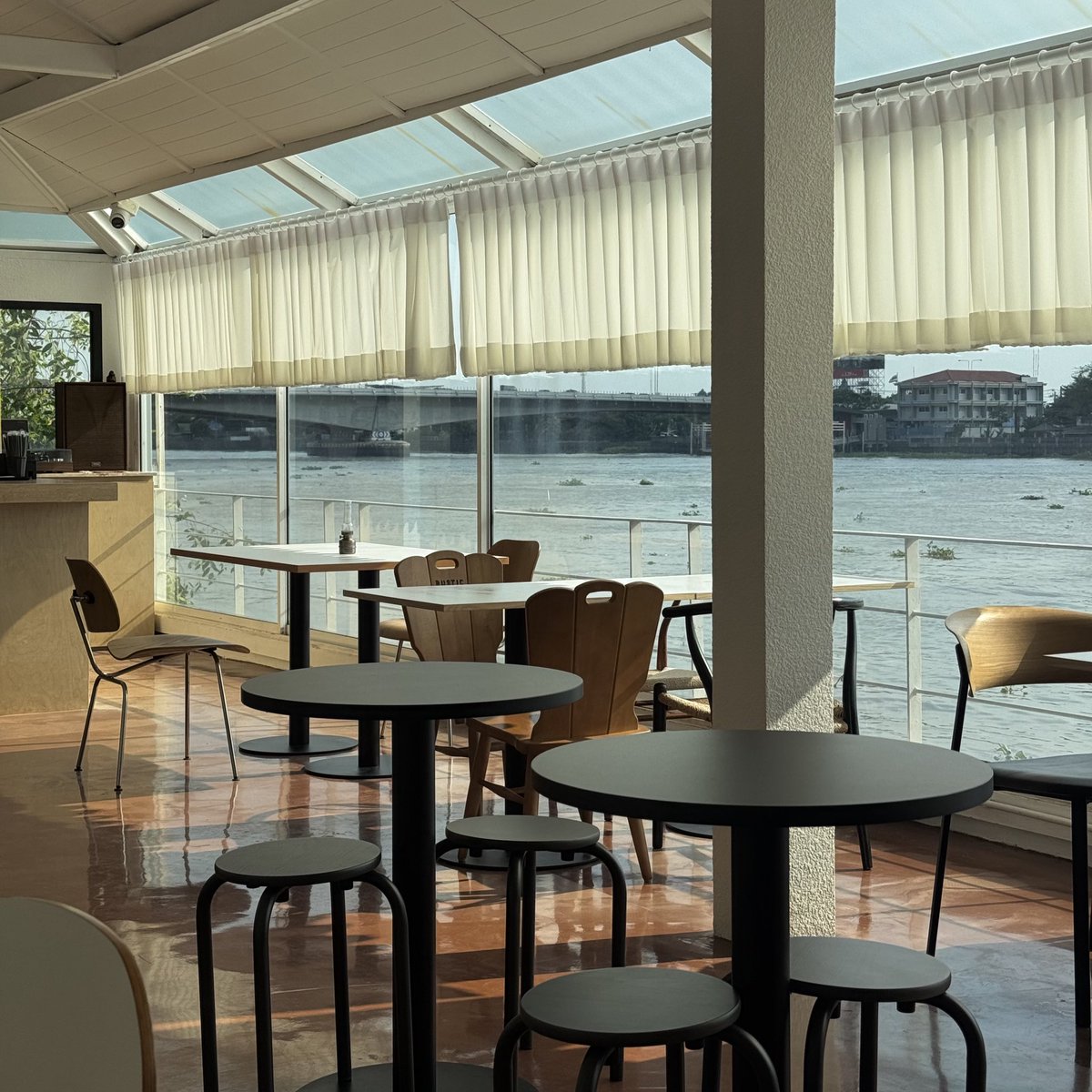 Places two Go tweet media