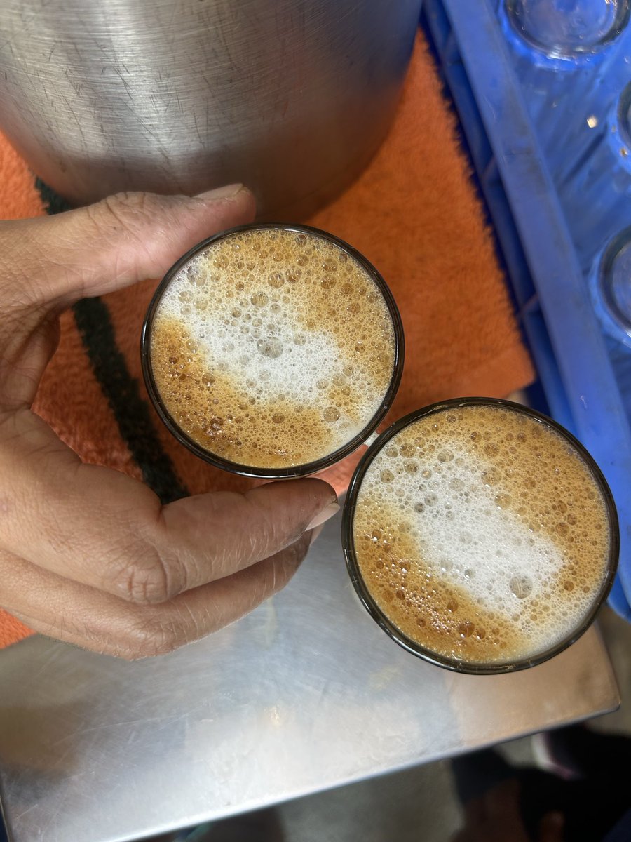 NagavidyaR's tweet image. Long run followed by #masaladosa +coffee at Bangalore cafe 
I Still Mahalakshmi tiffins is better taste 😀
#Run #WeekendPlans #Bangalorecafe #BlrFastFood