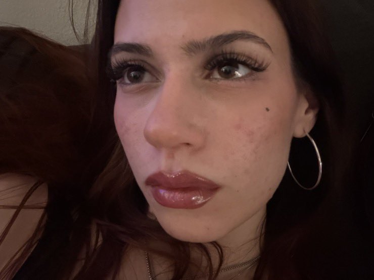 PrincessViVi 🌸 tweet media