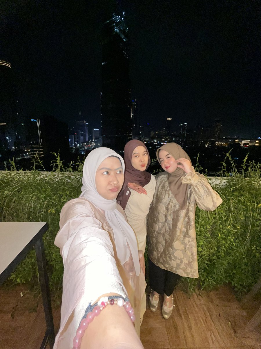 saaa 🌤 tweet media