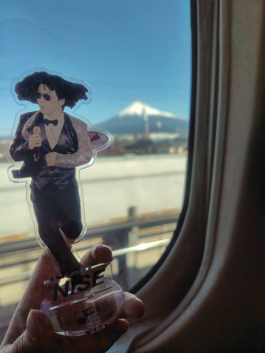 cnnaaa_08's tweet photo. いい天気☀
楽しい1日になりますように！

#星野源ANN武道館 https://t.co/bY3hhLF5BS