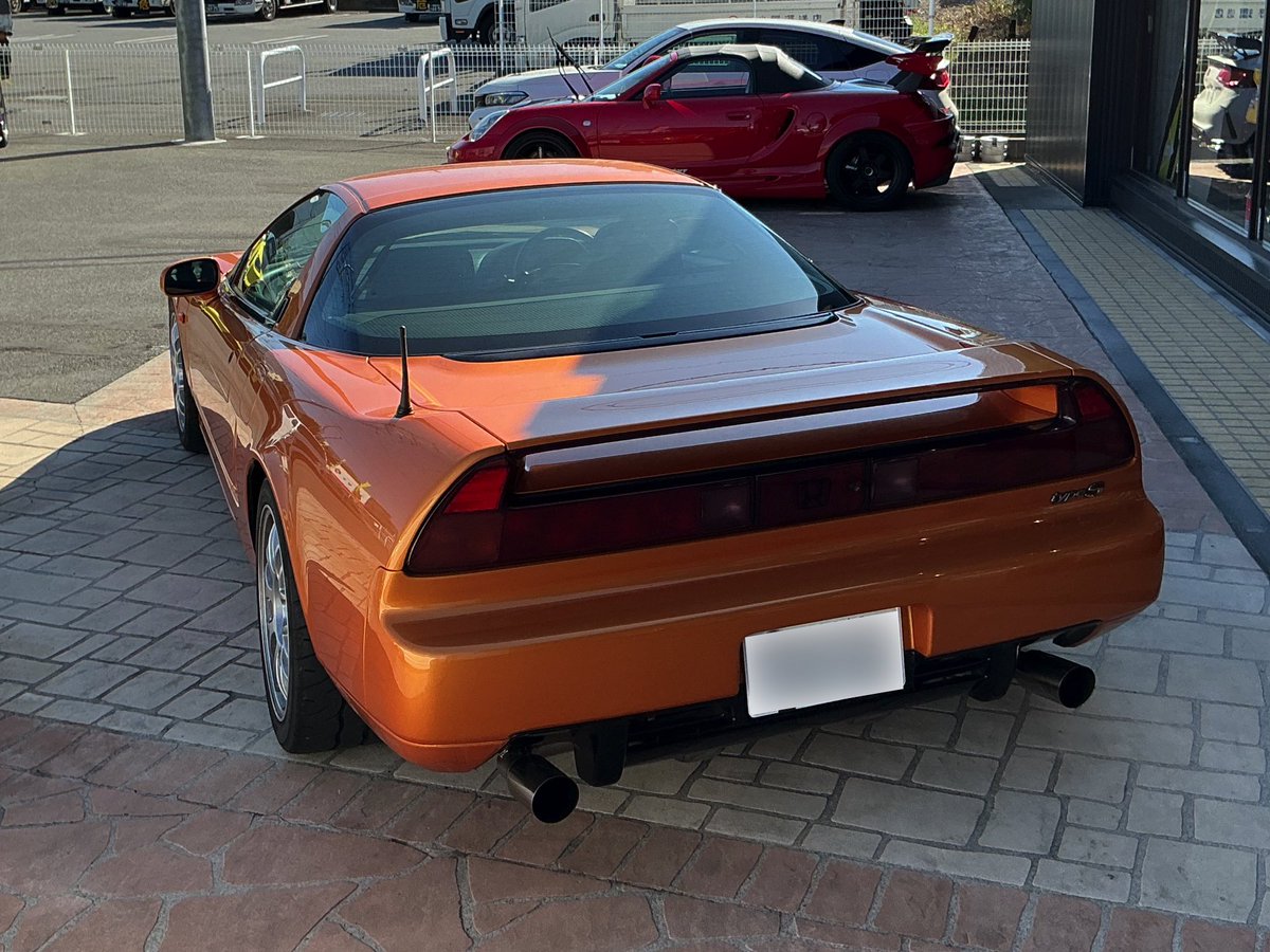 B-Max Custom Factory tweet media