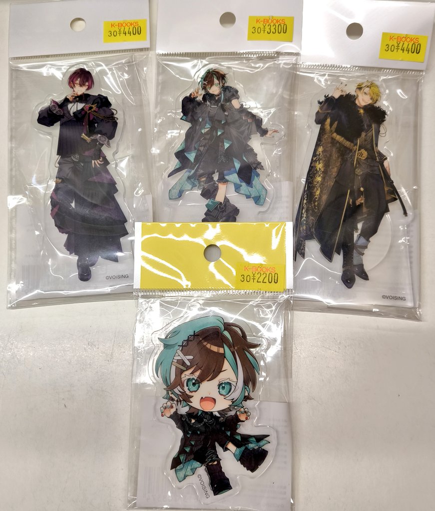 入荷情報】 ブラフラ ◇スターターグッズ(缶バッジ、アクリルスタンド