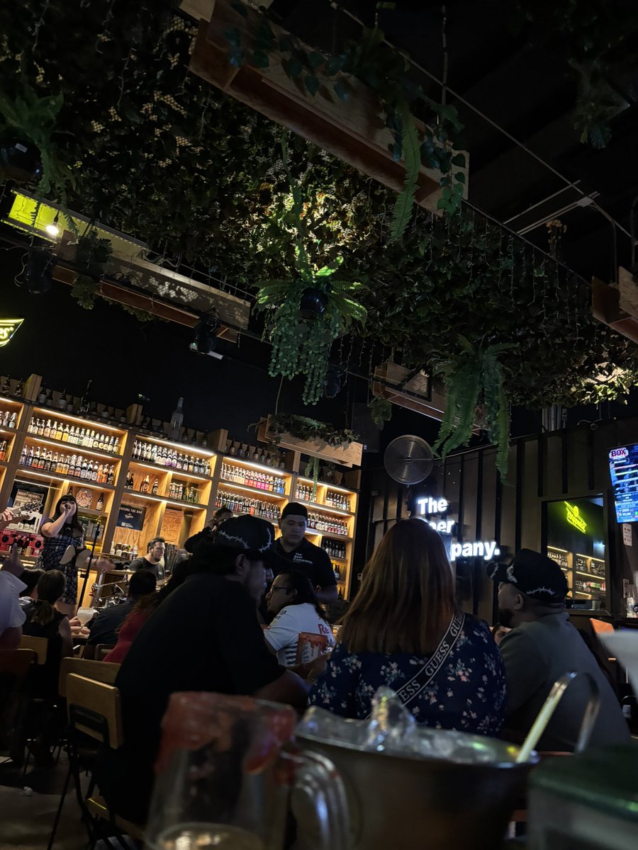 RebeyLuisSW tweet media