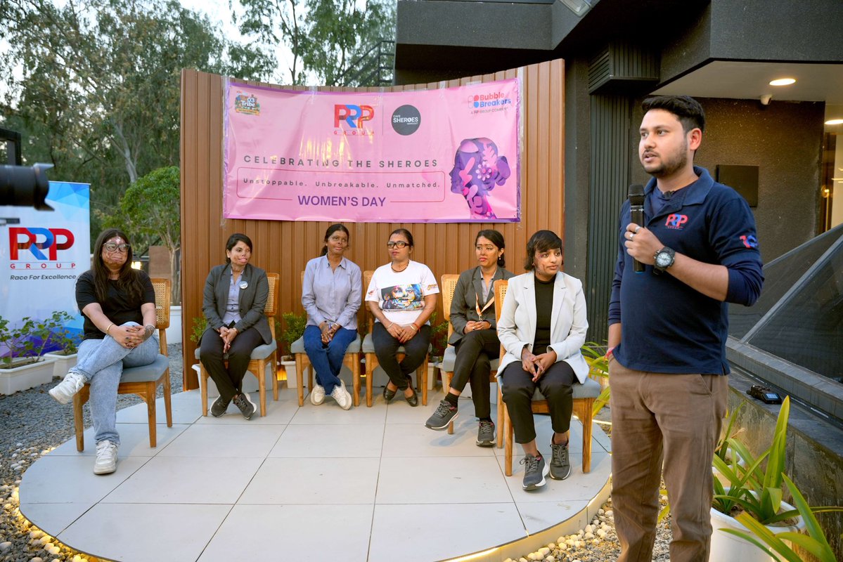 PR Professionals tweet media