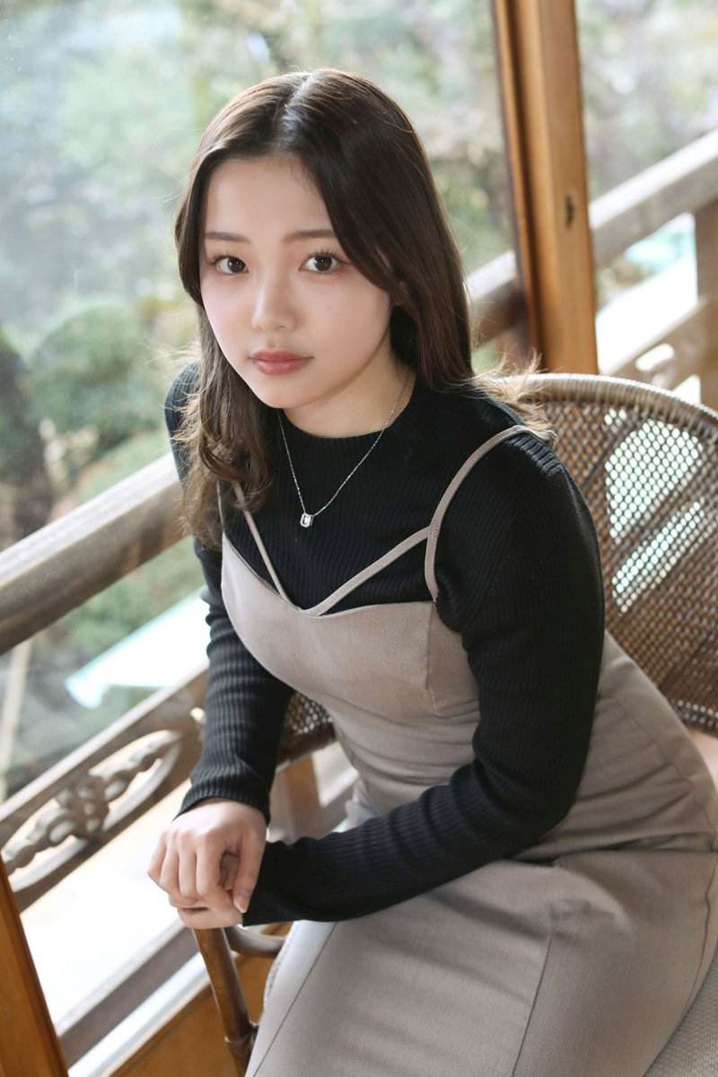 Bridgestene's tweet photo. シロクロ撮影会・浅田楓梨さん

初回はドレスだったので初の私服系。

@circle2025_0852 さん https://t.co/iiD1WlhJub