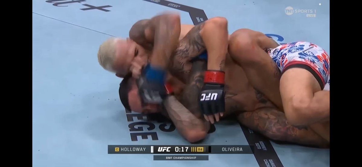 CornerKaos's tweet image. Worst BMF Title Fight Yet… Charles Oliviera is Dope, Just Not BMF Worthy IMO #UFC326