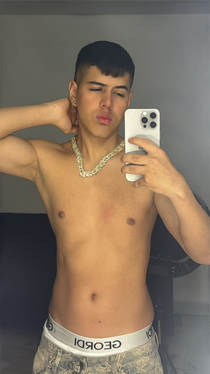 AngelKhouri's tweet photo. https://t.co/aDIBY2OaNn
#SEXY 🔥🤤 #tentaciones
“You look like a problem… and you want to be my temptation.” https://t.co/9WKkhDet1m
