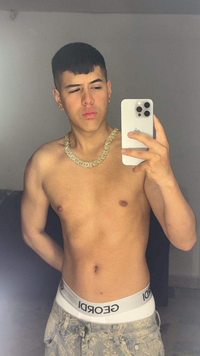 AngelKhouri's tweet photo. https://t.co/aDIBY2OaNn
#SEXY 🔥🤤 #tentaciones
“You look like a problem… and you want to be my temptation.” https://t.co/9WKkhDet1m