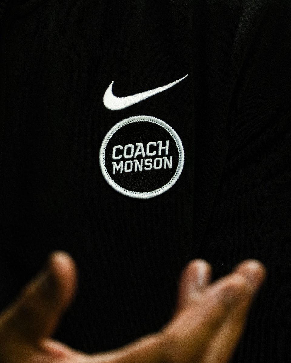 Oregon Men's Basketball tweet media