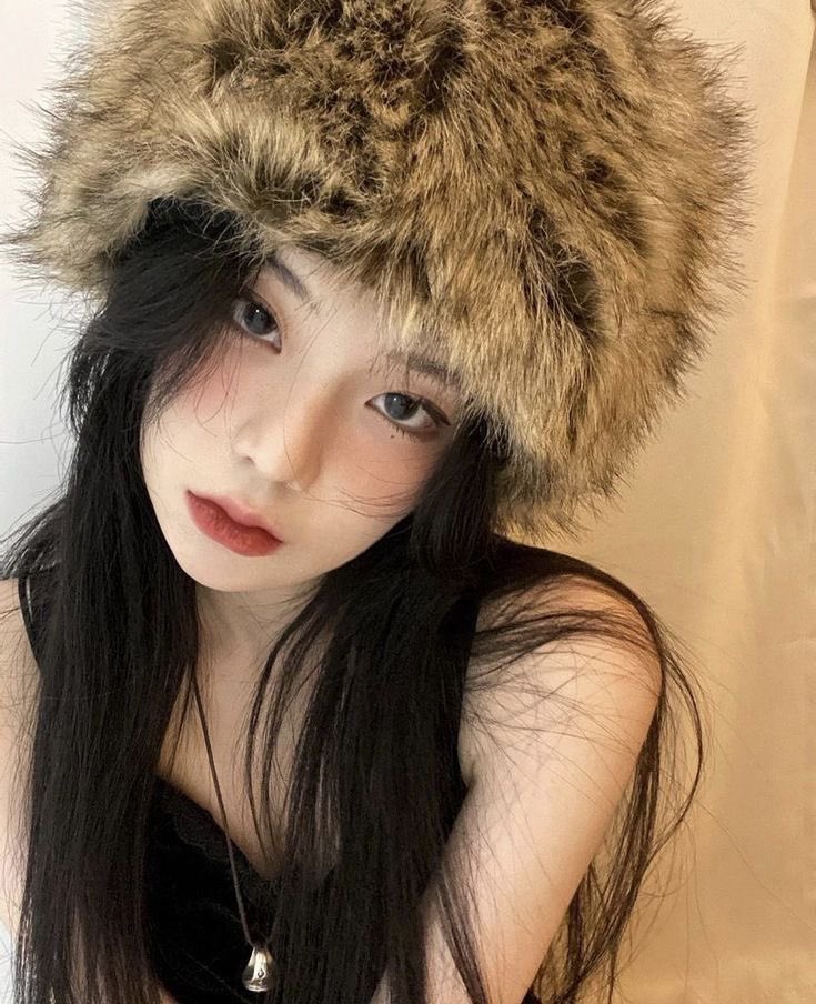 SORTEO PERFILES ✨
- HBO MAX

Pasos:
- seguir al zq, dar fav y rt.
- seguir al canal de tlg t.me/ccdolls
- comentar ss 

Cierre: martes 10 de marzo. 

-🐞