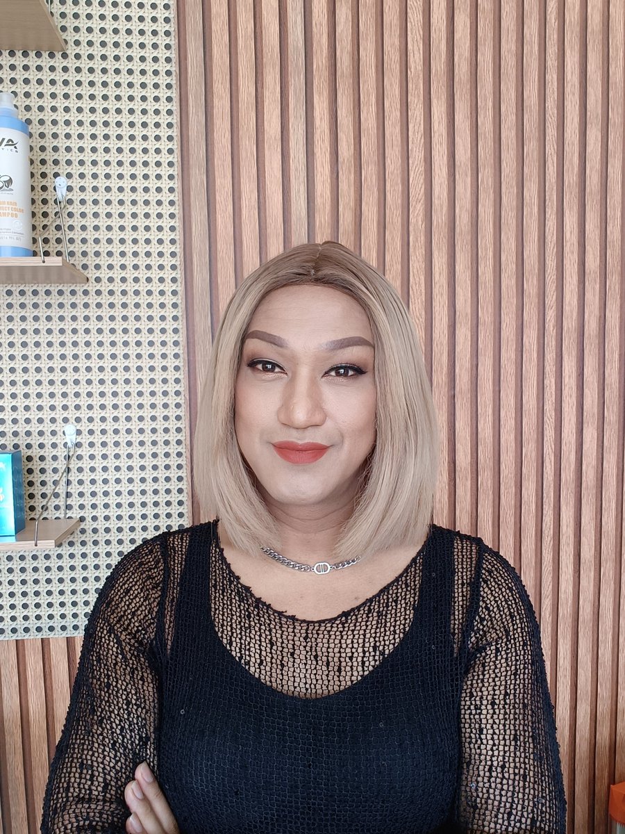 Momody8's tweet photo. ไม่ชอบคนแก่บ้างหรา https://t.co/YE8SzlgWF9