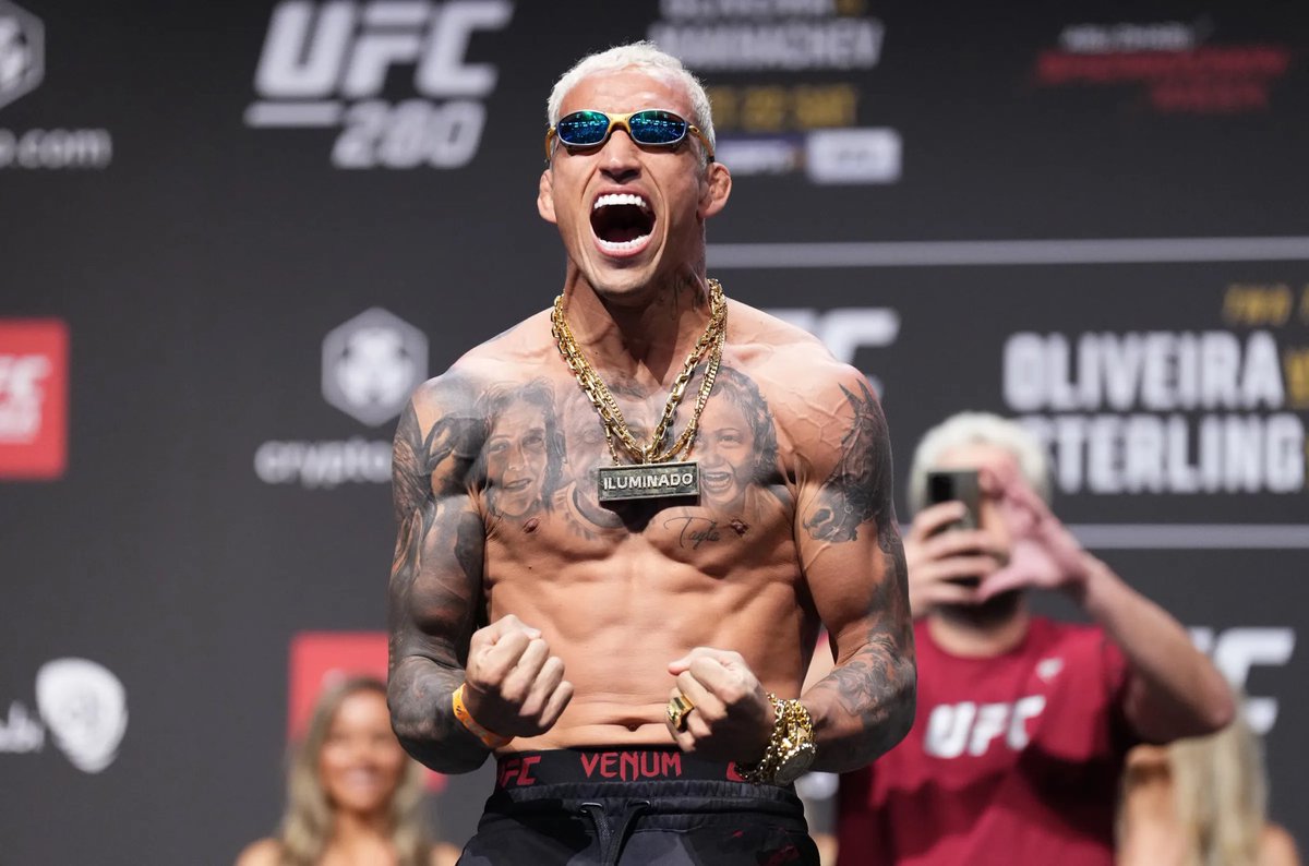 BADDEST MOTHER F*CKER 🇧🇷

✅ Charles Oliveira ML (+185) 
✅ Charles Oliveira Dec (+1200)

+4.38u 💰 Discord Got These Gem’s 💎

Get More Plays Like This Here ⬇️
oddsshopper.com/experts/thebet…

#GamblingX | #UFC | #UFC326 | #BMF