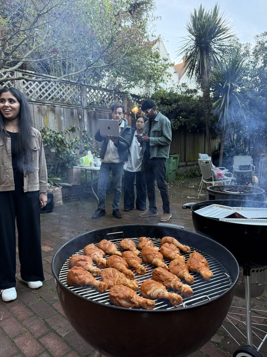 Aronin Ponnappan tweet media