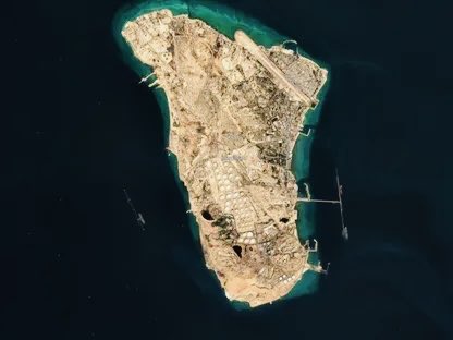 استيلاء أميركي محتمل على جزيرة خارك: تأثيرات على صادرات النفط الإيرانية