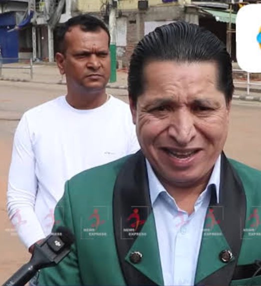 कजिनी tweet media