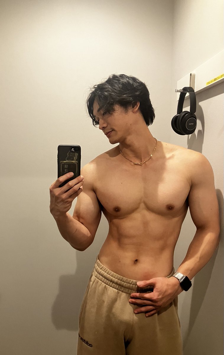 ねるたろう tweet media