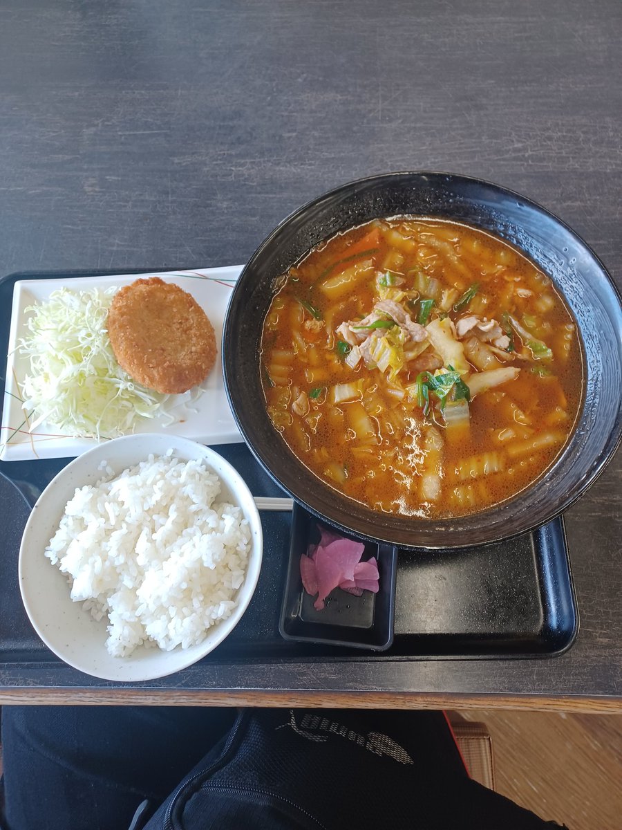jun_shouun's tweet photo. 道の駅いがで、ご飯タイム☺️ https://t.co/GrF1ekNsFv