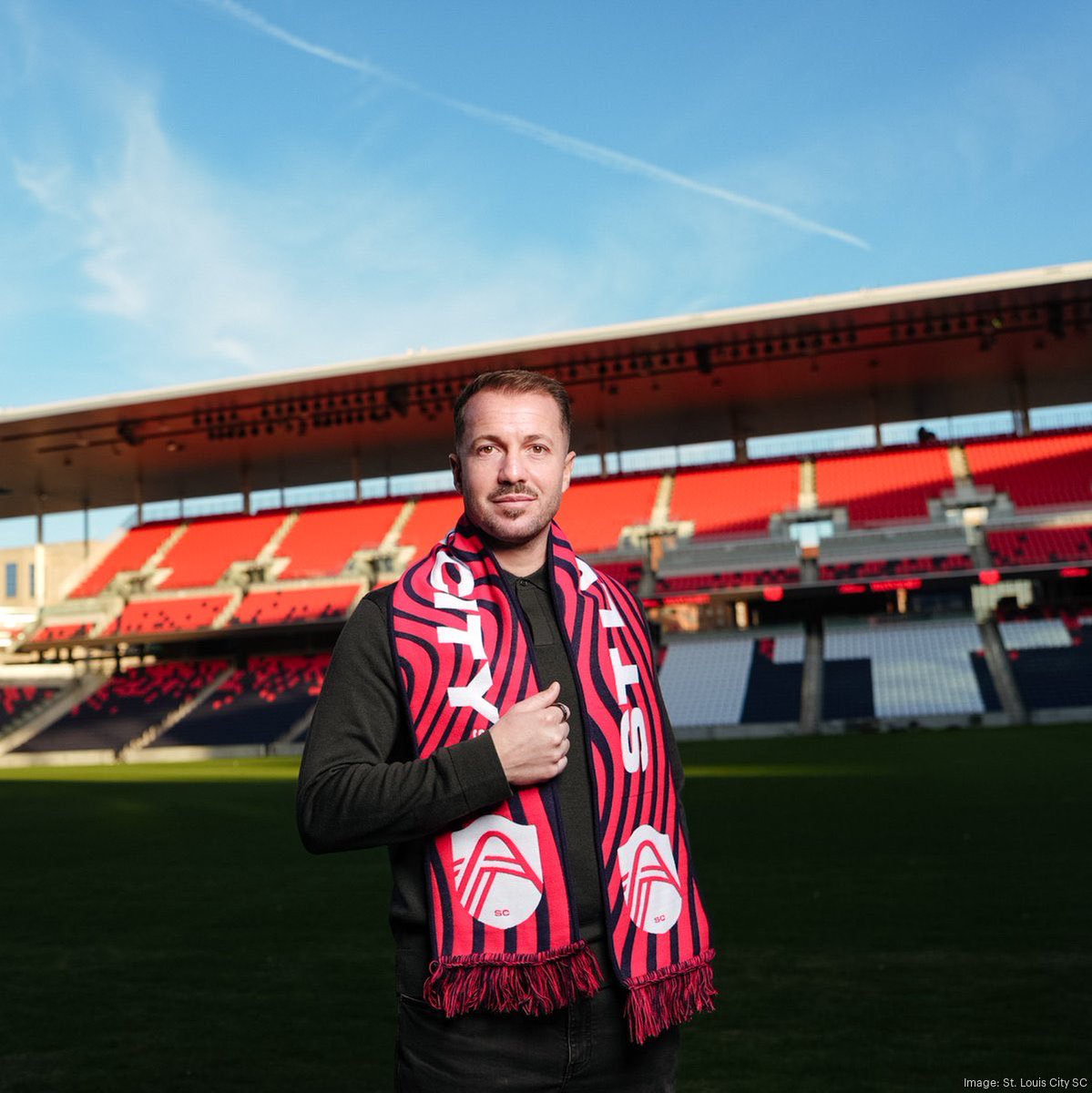 STL Fan Van tweet media