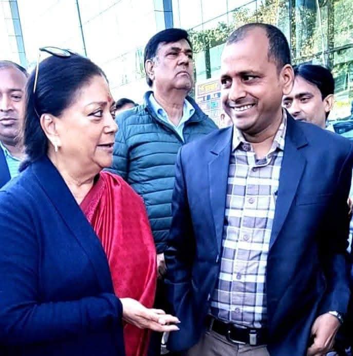 prem_obrawal's tweet photo. पूर्व मुख्यमंत्री एवं भाजपा की राष्ट्रीय उपाध्यक्ष, जन जन की लाडली, सर्वमान्य नेता वसुंधरा राजे जी को जन्मदिन कि हार्दिक बधाई एवं शुभकामनाएं https://t.co/3apjDpjszS