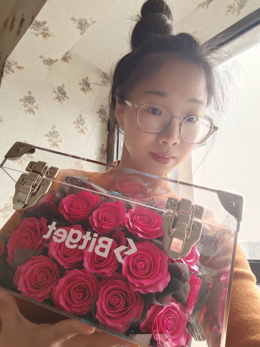 baby 🦅 tweet media