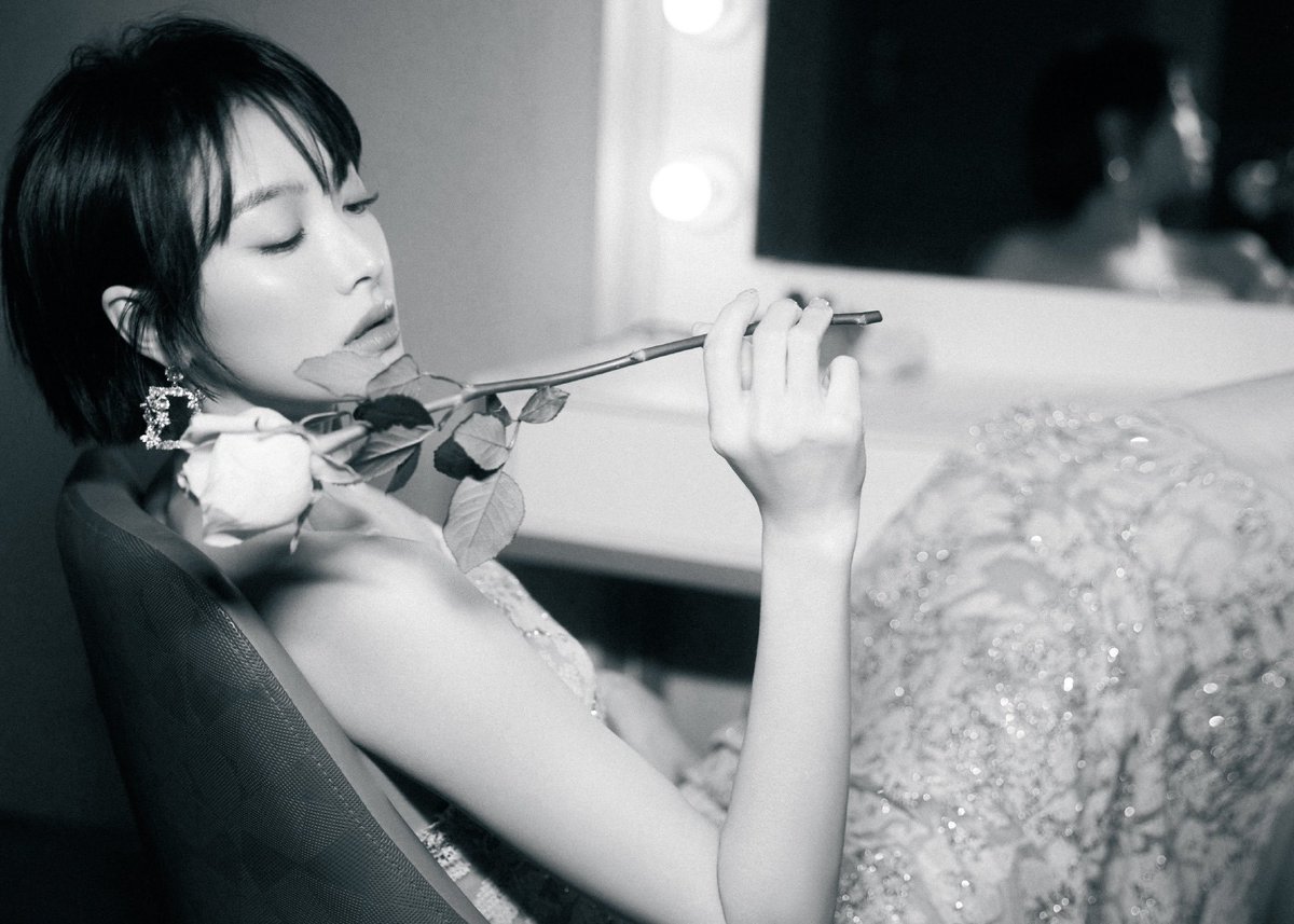 曲线主义 Hello Body livestream 💕💕💕

#VictoriaSong #SongQian #宋茜