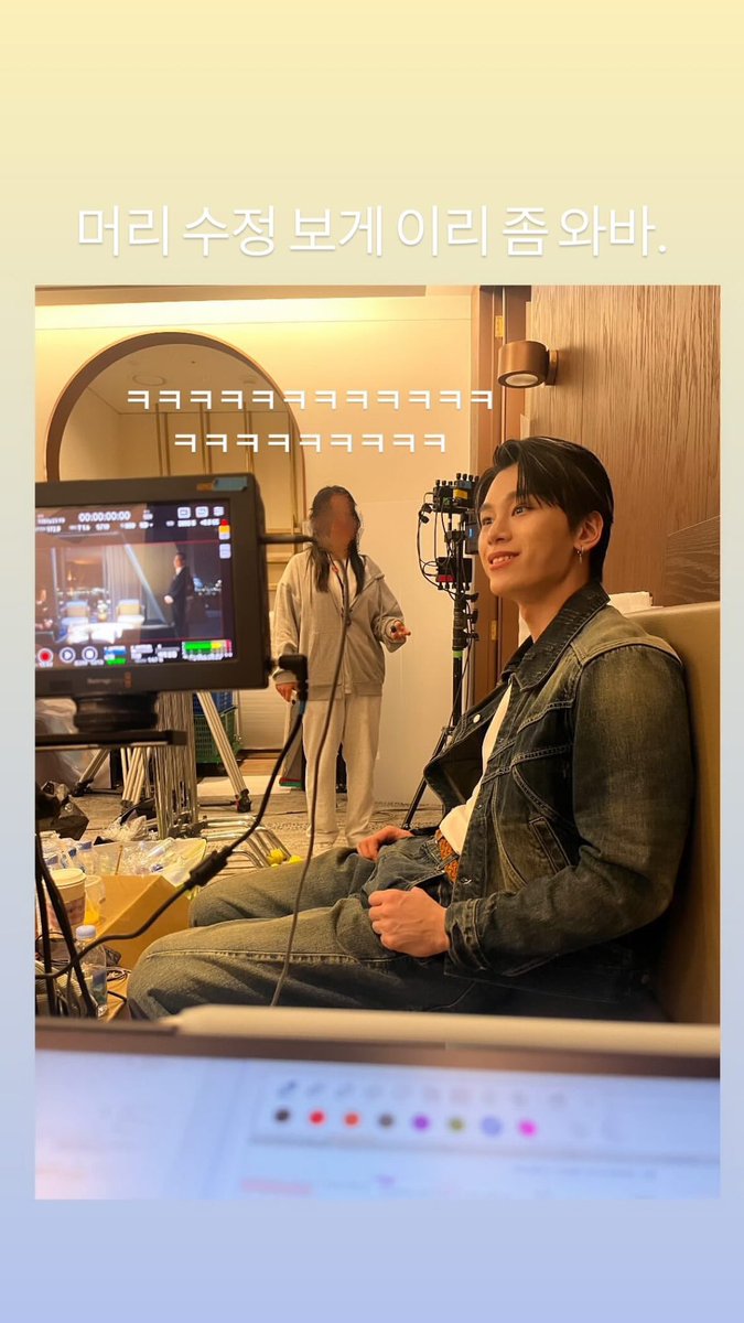 우먕. tweet media