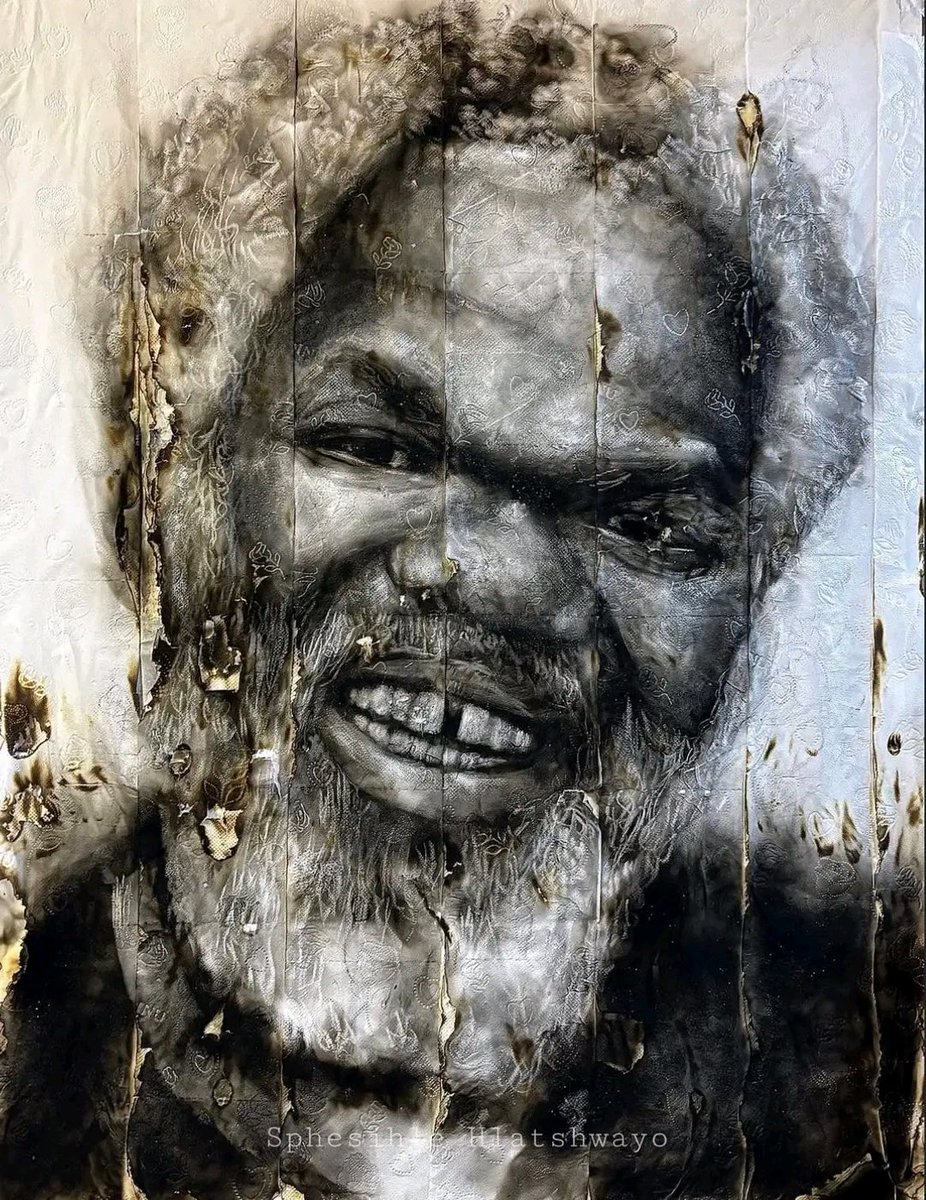 Sphesihle Hlatshwayo is an artist who uses candle smoke and a tissue to create portraits. 

He carefully burns several sheets of tissue paper with a candle and then puts them together to complete the portrait. 

Look at this portrait of Mbuso Khoza that he created.

South Africa