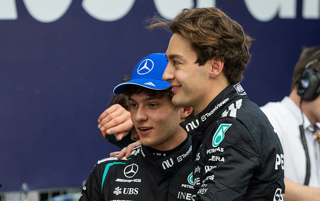 MercedesF1_Hub's tweet photo. FOR THE FIRST TIME SINCE 2021 MERCEDES NOW LEADS THE CONSTRUCTORS CHAMPIONSHIP!!! https://t.co/OiUTkK7dSv