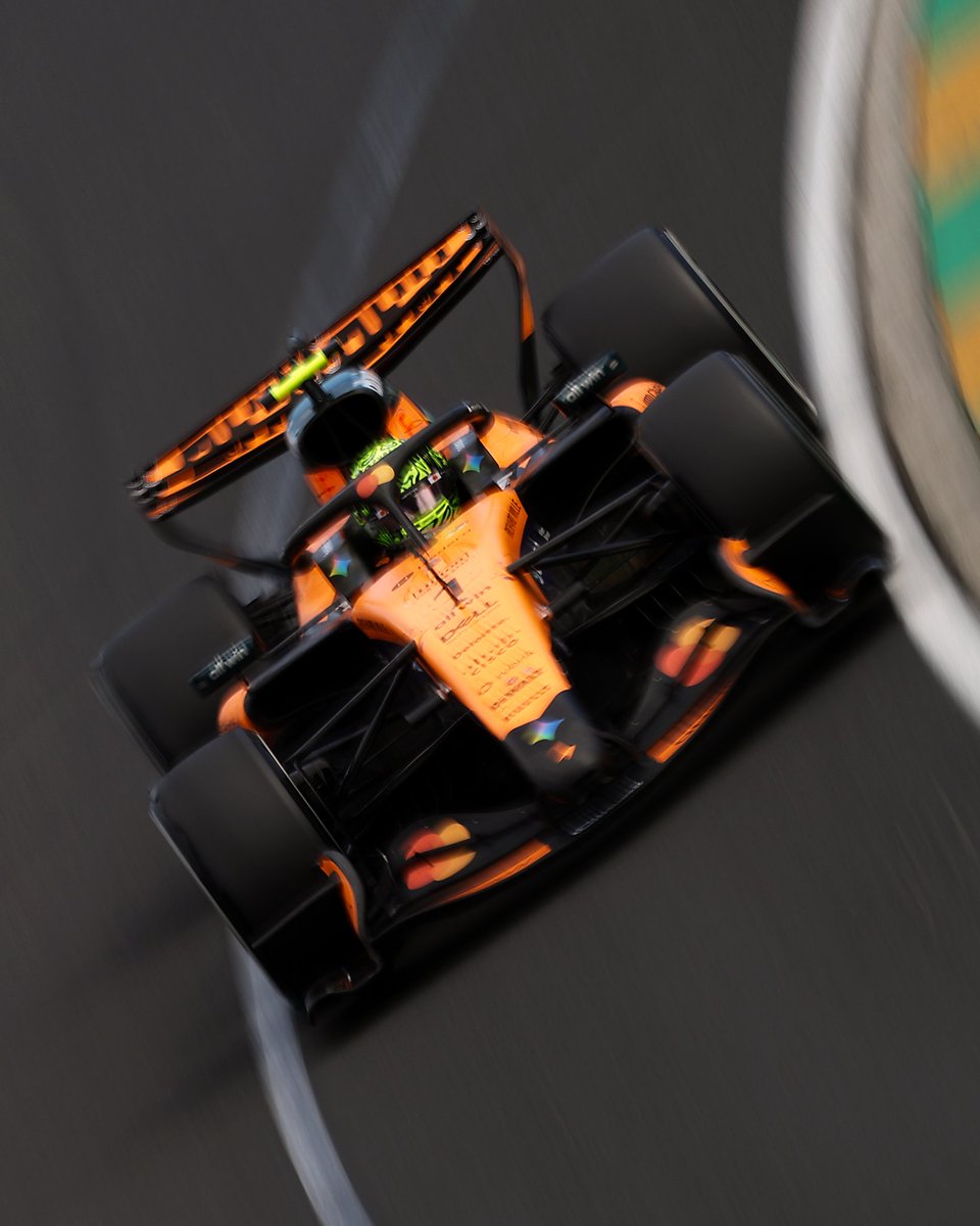 LN4's tweet photo. P5 and a mega drive from Lando! Limited running all weekend but still maximised everything in the race. Quality stuff LN1 👏 https://t.co/11FdZFCgXb