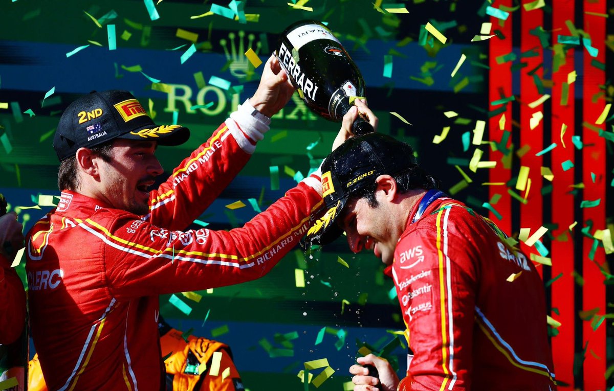 kj•°⁽ʸᵃᵒⁱ⁾ tweet media