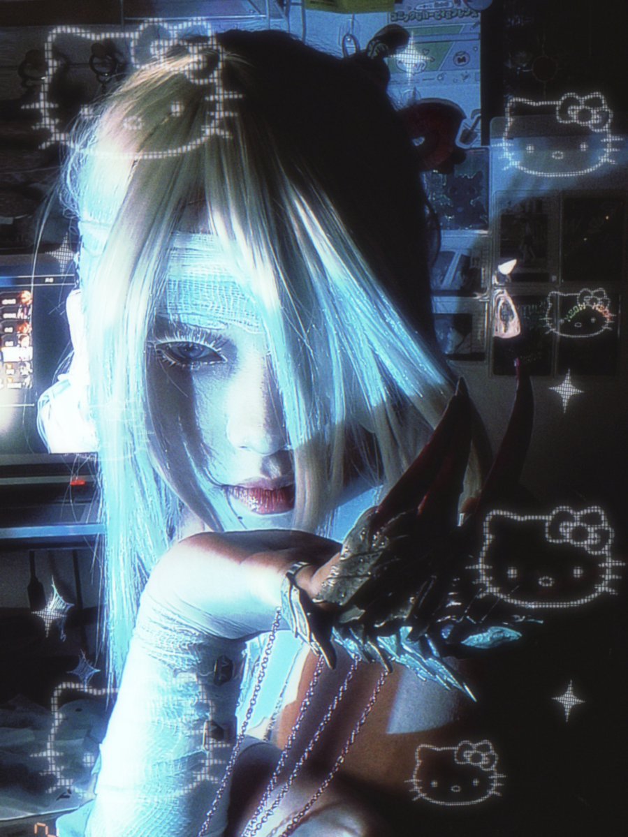 AAA蛇头鞭批发商 tweet media