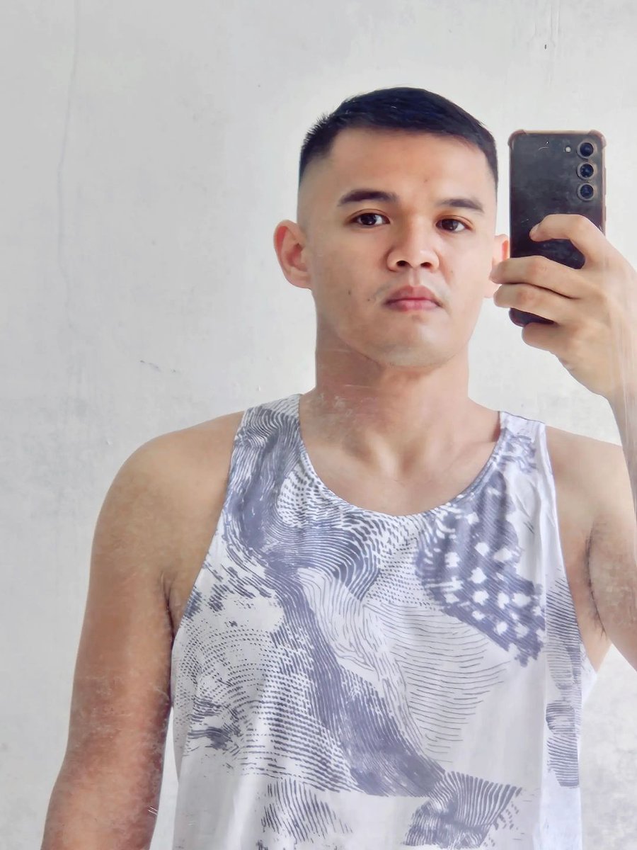 Jims Bond tweet media