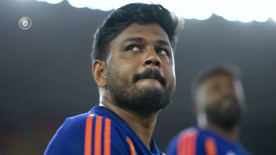 ExpertinNon's tweet photo. 🚨 Giveaway Alert 🚨 

Predict the Sanju Samson score (with balls) and get a chance to win INR 500/- instant cash price thru UPI.

Rule - Must follow, RT and like.

#INDvsNZ https://t.co/YlKdbJDLPk
