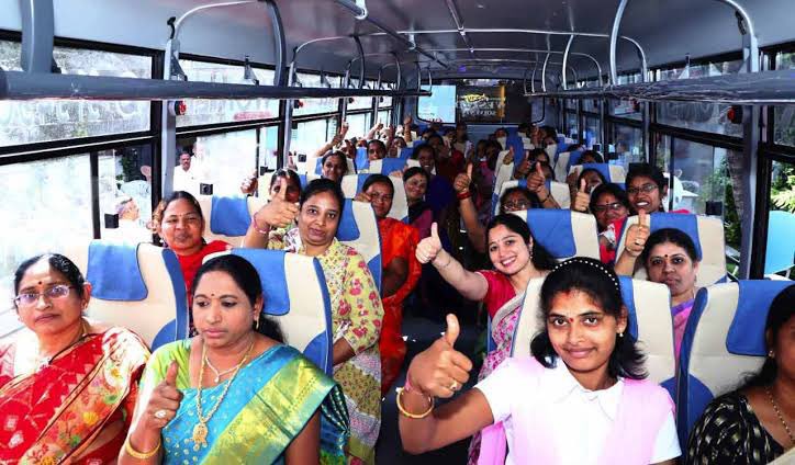 NAR_Handle's tweet photo. #SheShuttle
Introducing an exclusive transportation system designed for female professionals in the IT Corridor. This initiative aims to enhance transit safety, particularly for the crucial last-mile transport.
The service features a comprehensive, closely monitored Surveillance System equipped with CCTV, a female security personnel, and a dedicated Smart App for passengers, complete with a panic button for added security 👏
(9/N)
@KTRBRS @BRSparty
