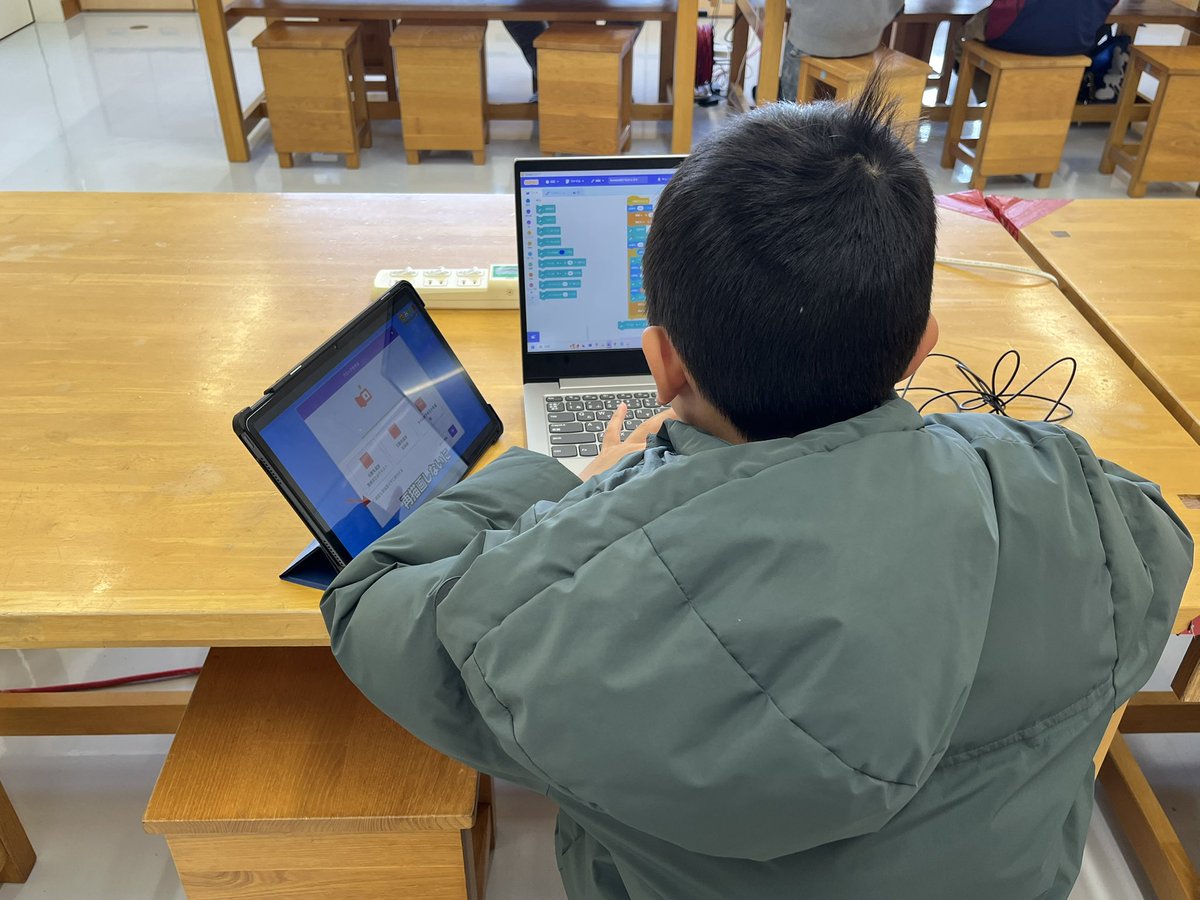 CoderDojo伊予 tweet media
