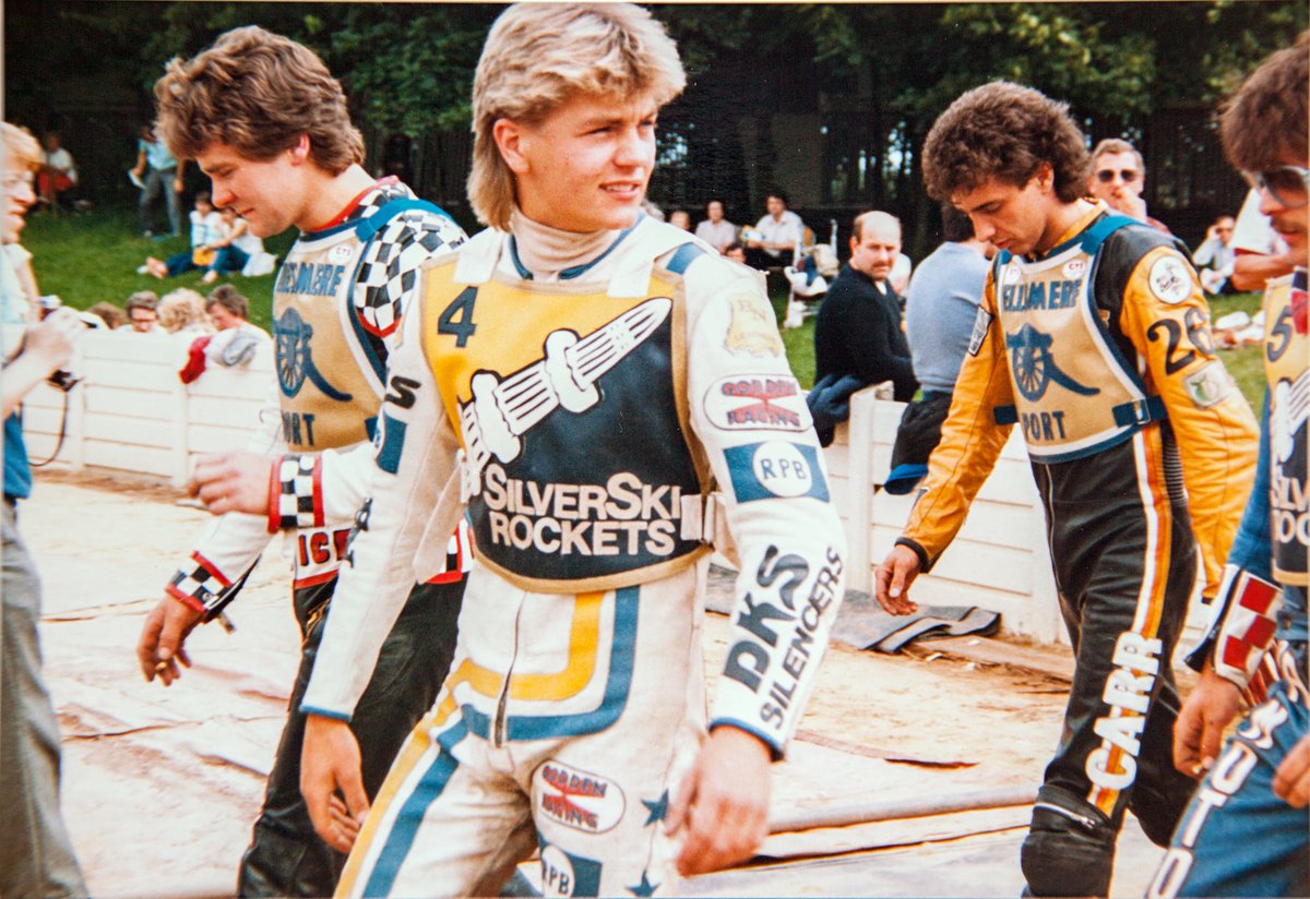 Happiness is 40-38 tweet media