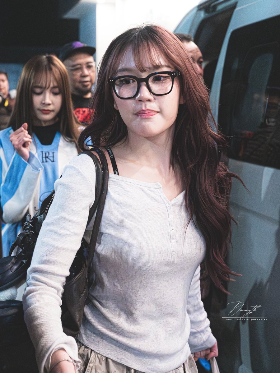 "𝘛𝘩𝘦 𝘧𝘶𝘵𝘶𝘳𝘦 𝘣𝘦𝘭𝘰𝘯𝘨𝘴 𝘵𝘰 𝘵𝘩𝘰𝘴𝘦 𝘸𝘩𝘰 𝘣𝘦𝘭𝘪𝘦𝘷𝘦 𝘪𝘯 𝘵𝘩𝘦 𝘣𝘦𝘢𝘶𝘵𝘺 𝘰𝘧 𝘵𝘩𝘦𝘪𝘳 𝘥𝘳𝘦𝘢𝘮𝘴." <a href="/L_MarshaJKT48/">Marsha Lenathea</a> 🩵

070326 || Event Ofc Tim Dream 2026

#Dennytk #TimDreamJKT48 #InfiniDream